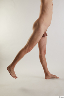 Arvid  1 flexing leg nude side view 0011.jpg